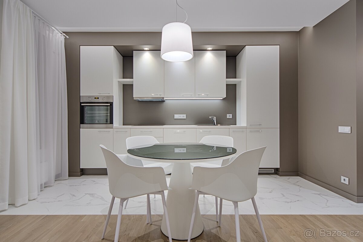 Prodej, Činžovní domy, 1200m2 - Praha 3, ev.č. LS103