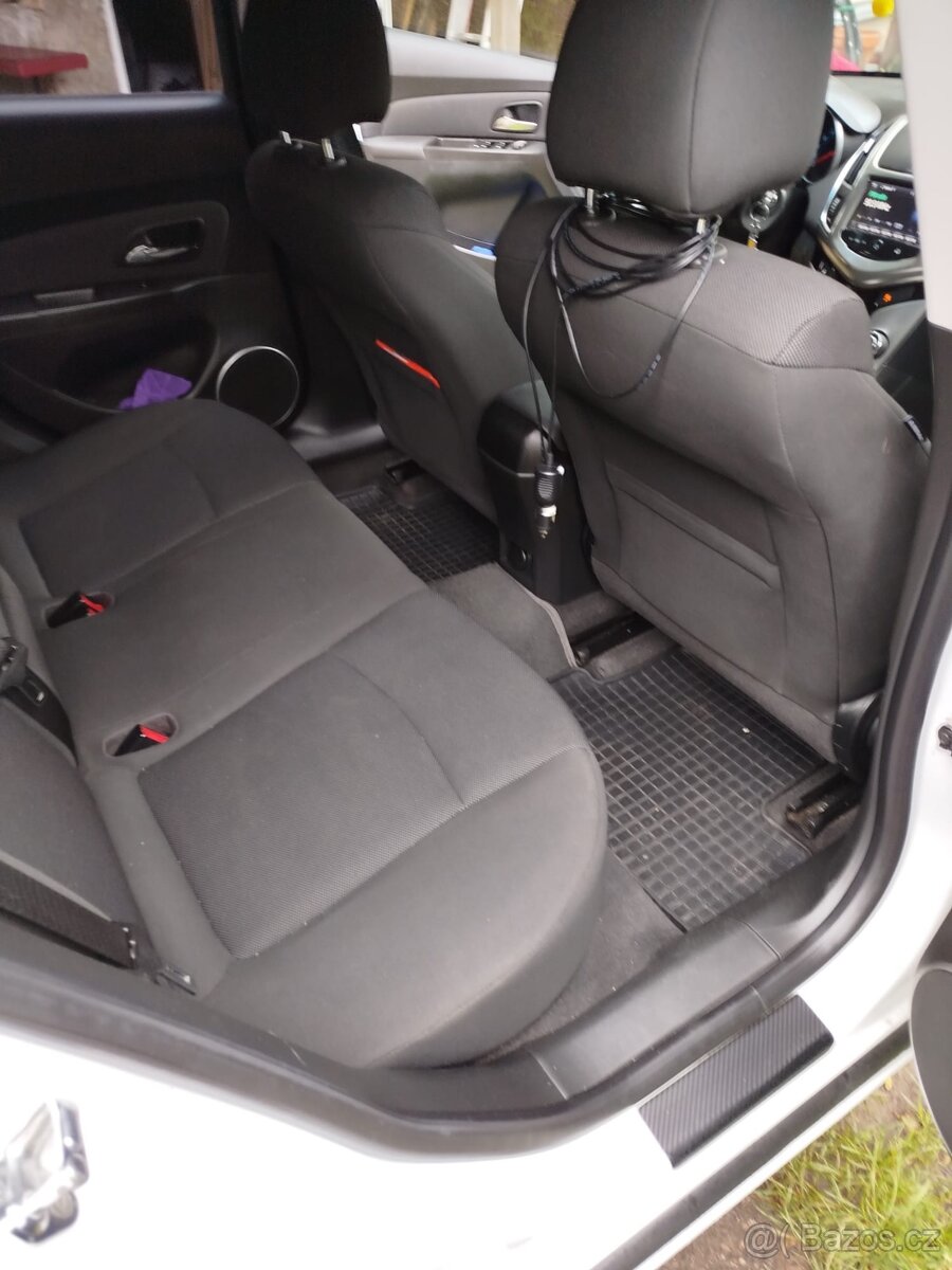 Prodam Chevrolet Cruze