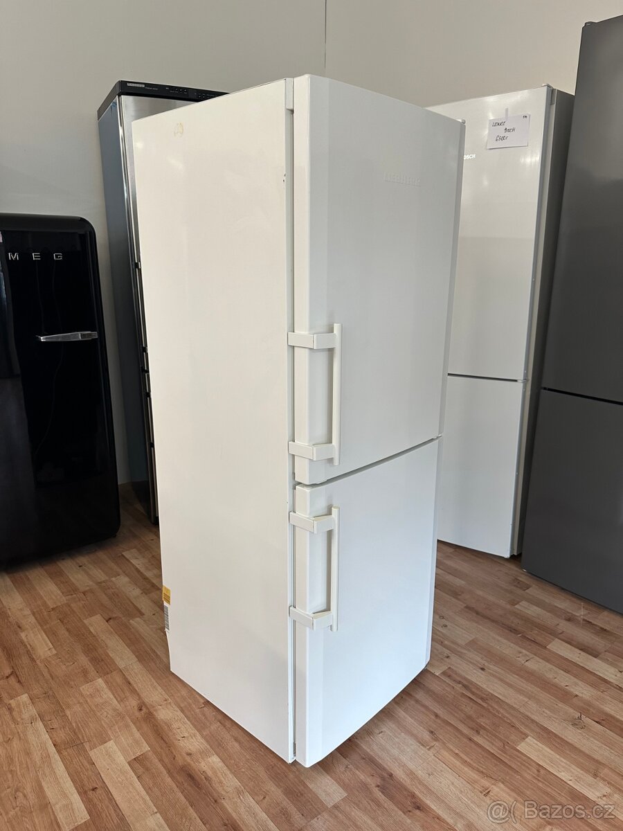 Lednice s mrazákem Liebherr (133)