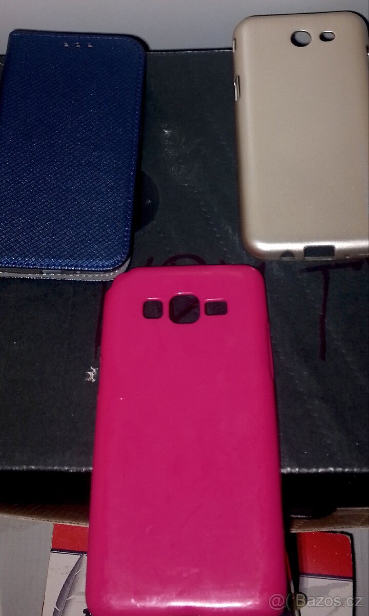 Různé kryty na Samsung