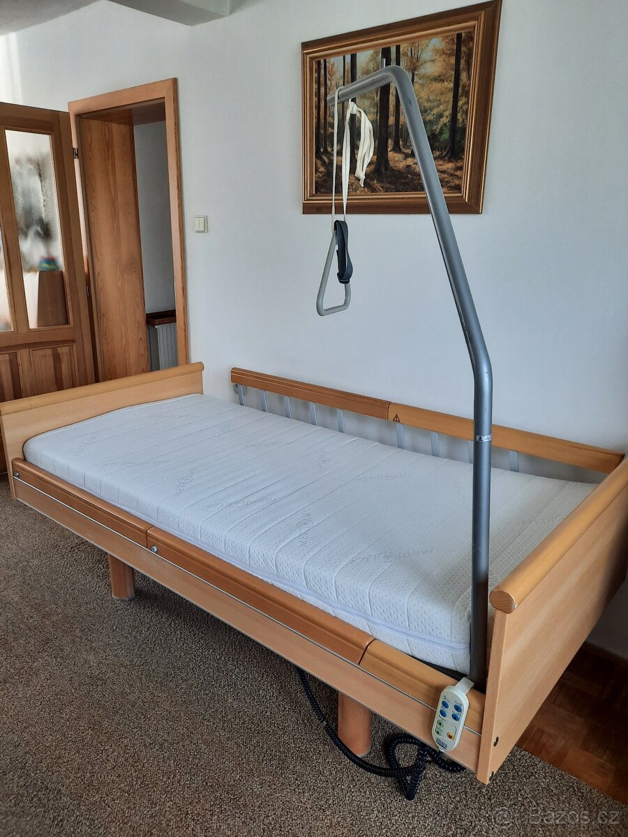 Elektrická polohovací postel