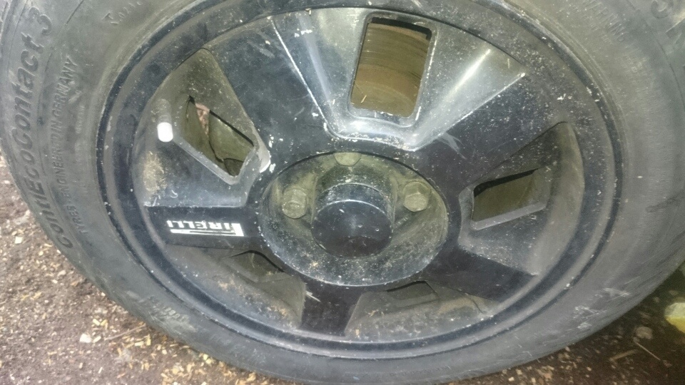 Pirelli disky 4x98 pro Fiat 128 Coipe X 1/9 veterány