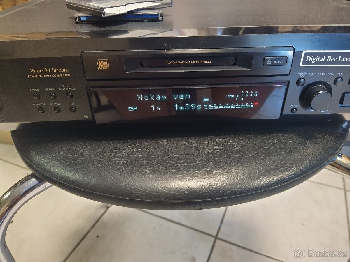Sony MDS-JE 520