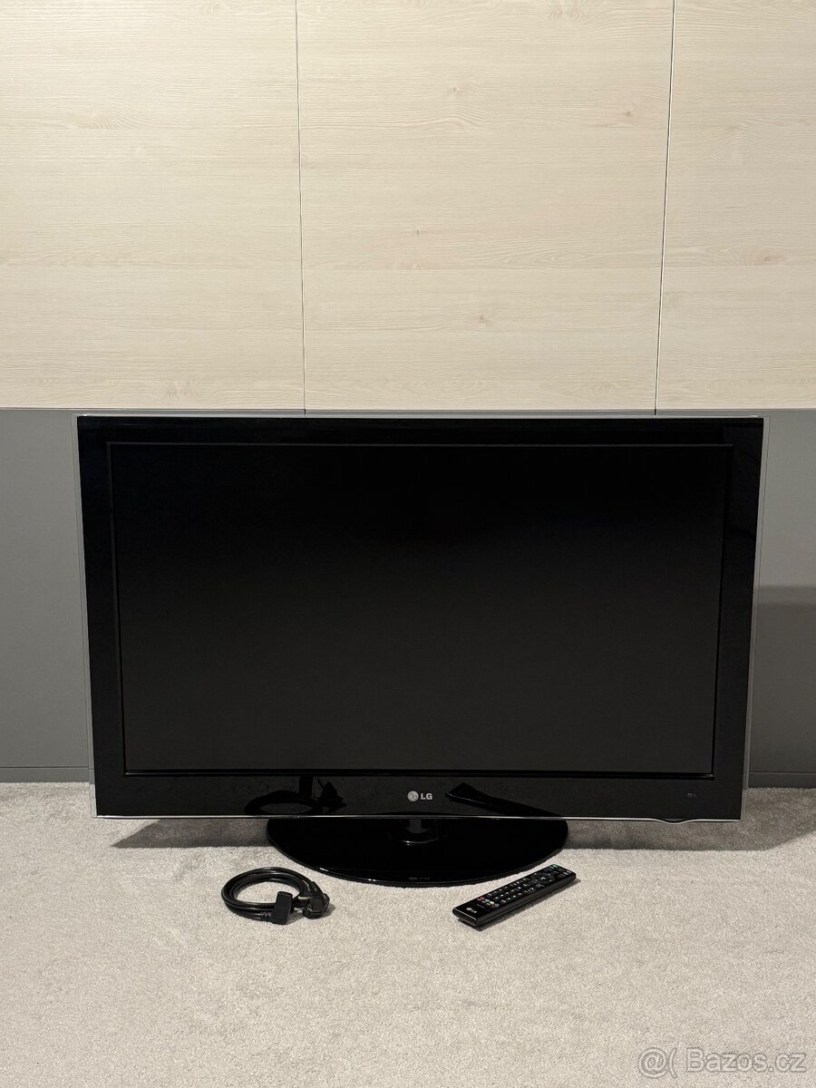 Prodám televizi LG 42LH5000
