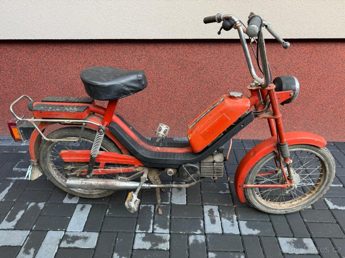 Babetta 210 s kartičkou, červená původní 7.
