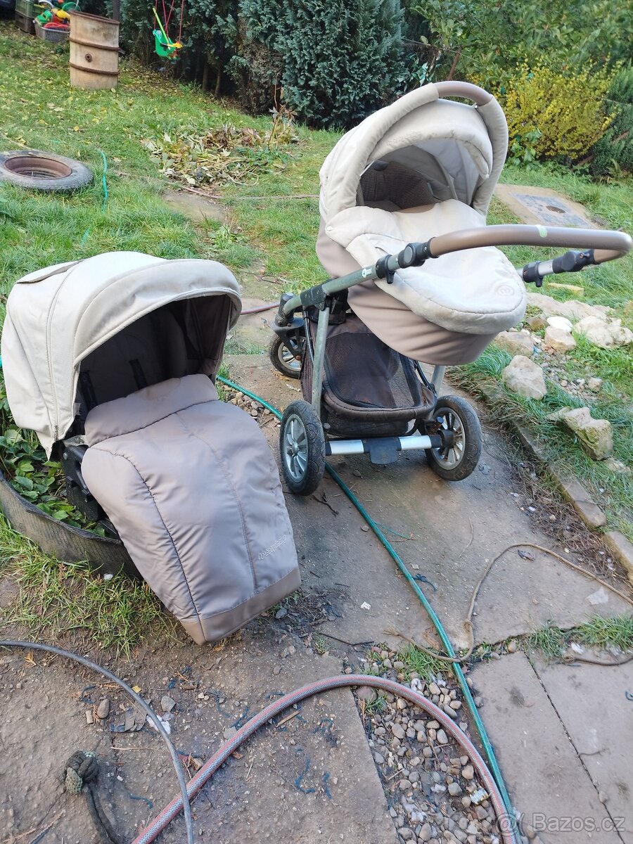 Kočárek BabyDesign Dotty
