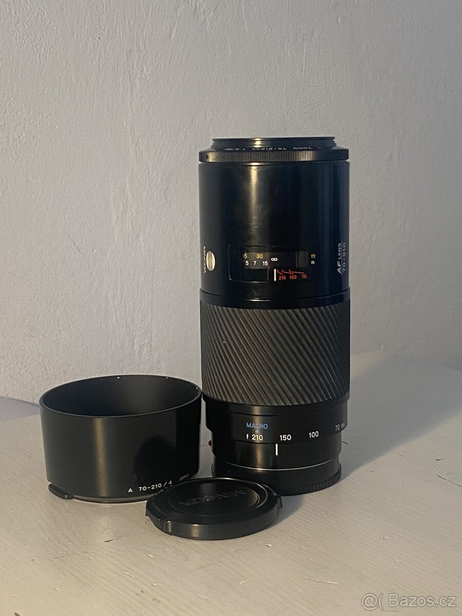 Minolta AF Zoom 70–210mm f/4 („Beercan“)