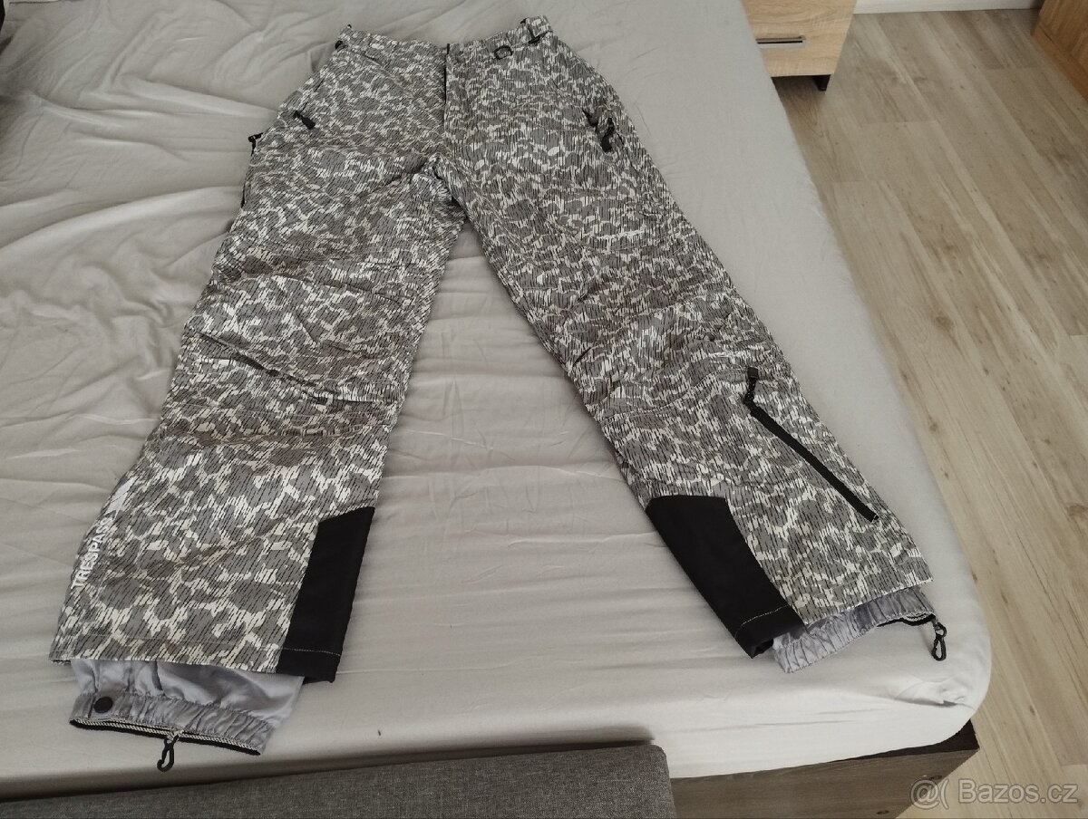 Nové lyžařské kalhoty Trespass