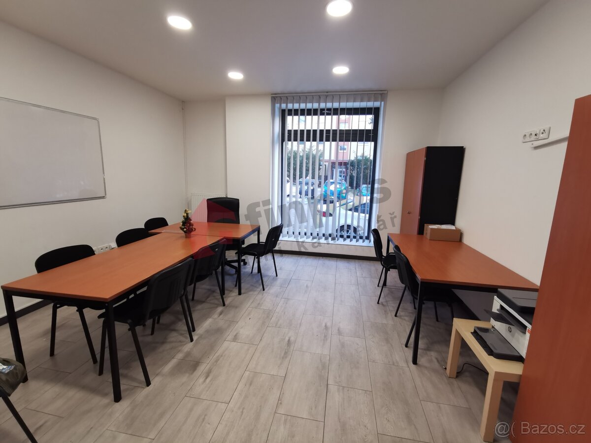 Pronájem kanceláře 20,5m2 v Hostivaři