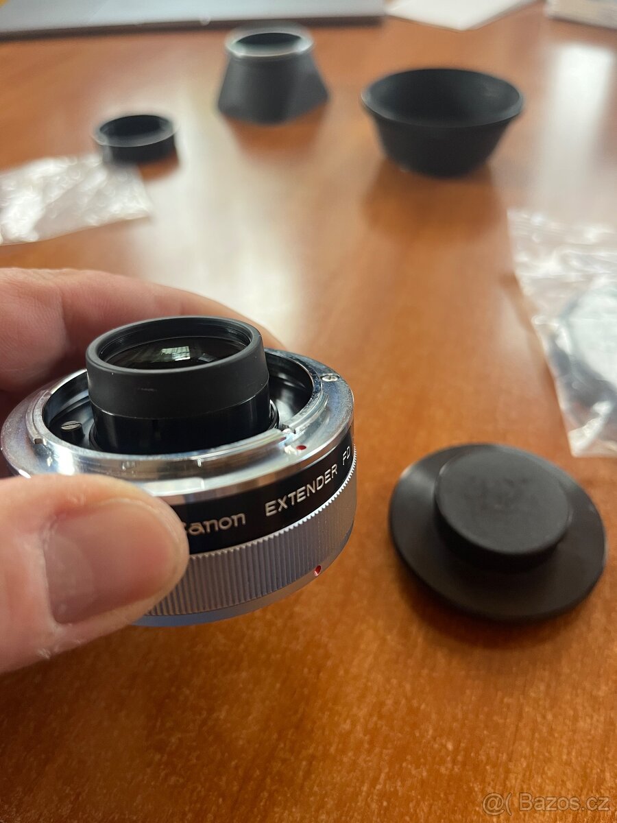 Prodám extender Canon FD 1.4x - A