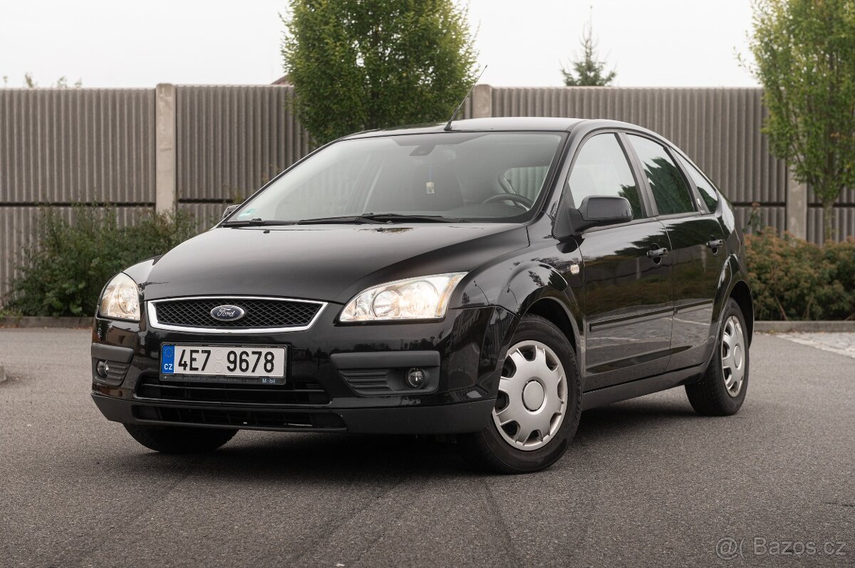 FORD FOCUS Ghia 1.6 85kw NOVÁ STK