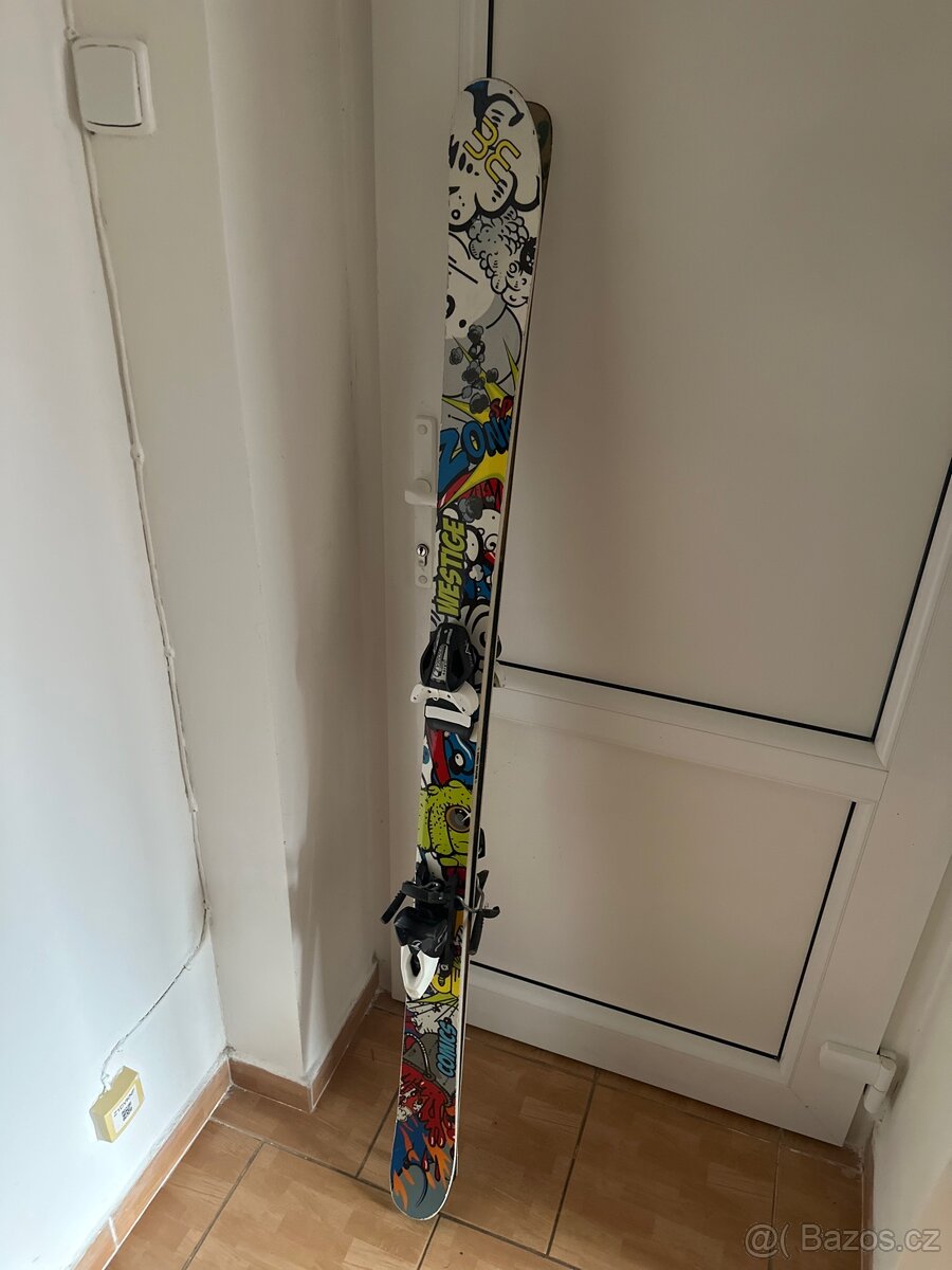 Freestylové lyže Westige Comics + boty