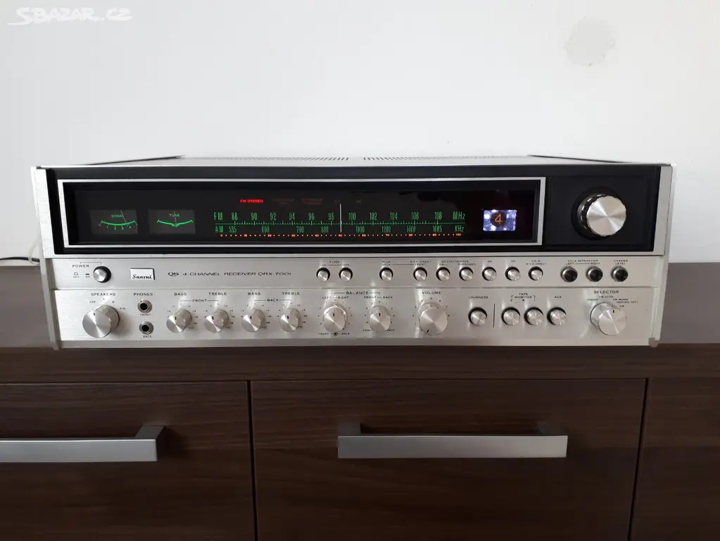 receiver Sansui QRX 7001