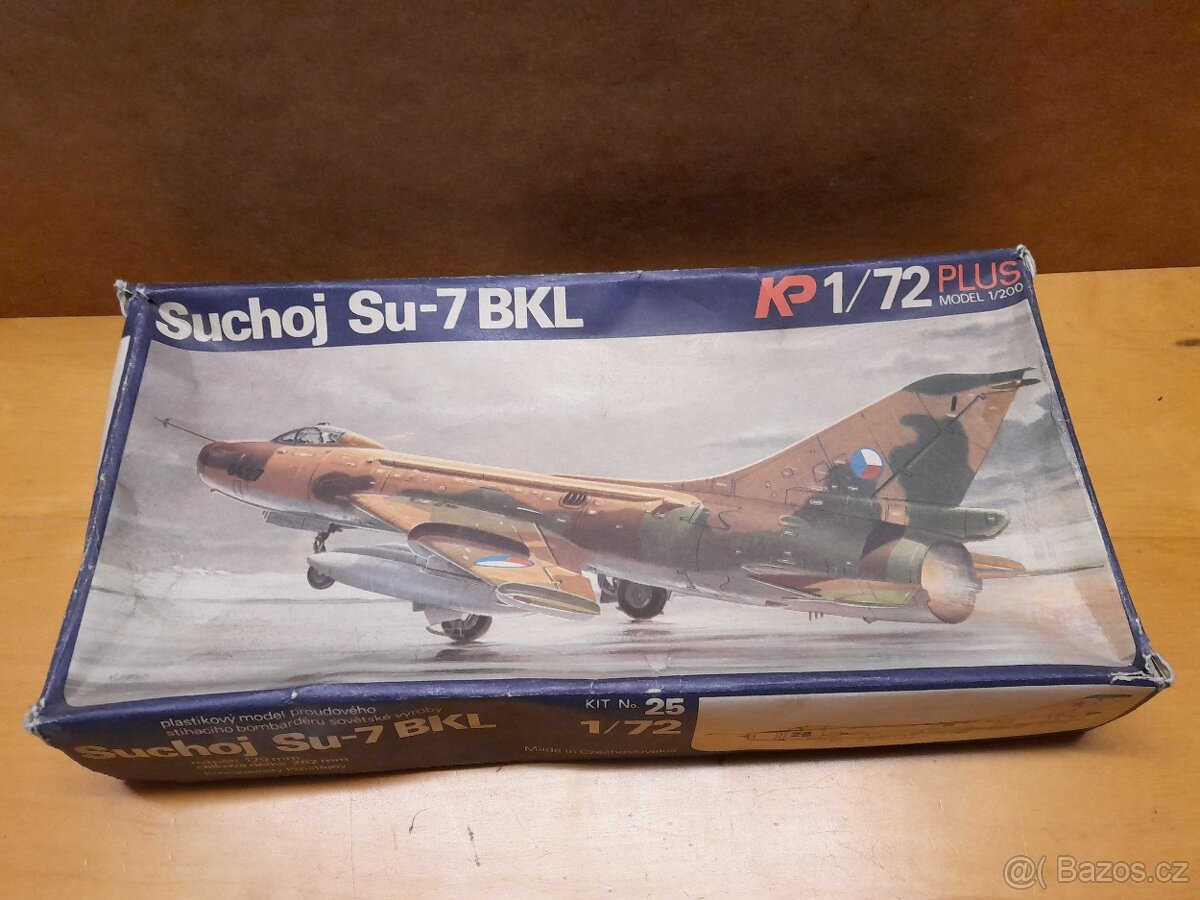 Plastikový model SU-7 BKL,