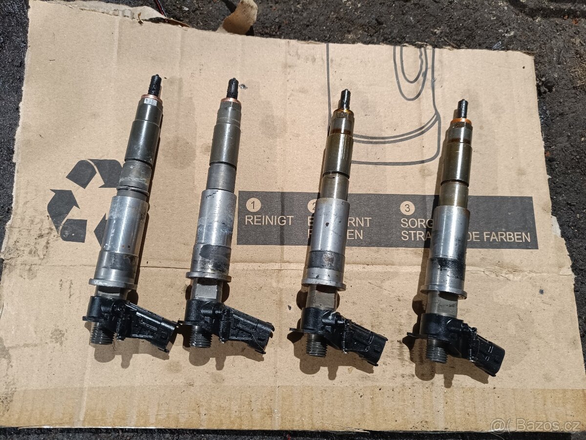 Espace IV vstřikovače