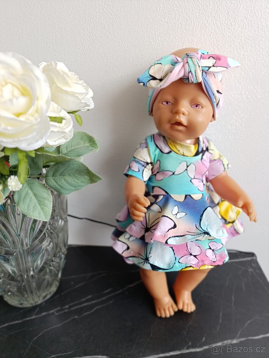Šaty pro panenky 43 cm