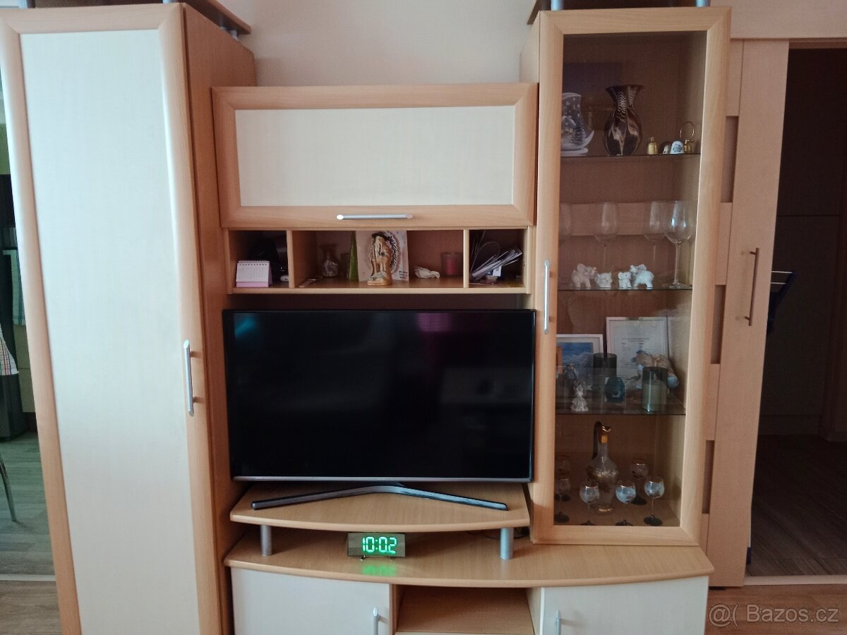 Obývací stěna
