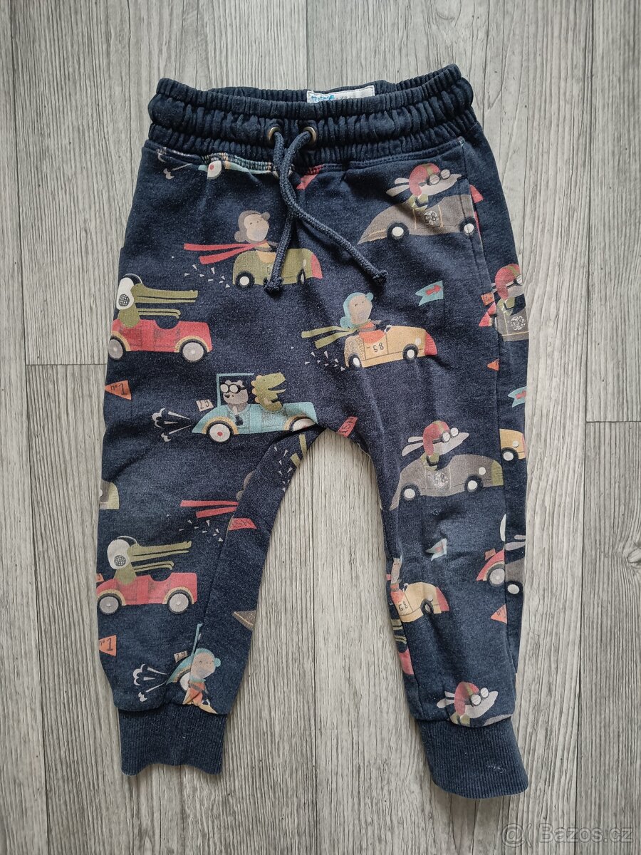 Tepláky Next vel. 86/92