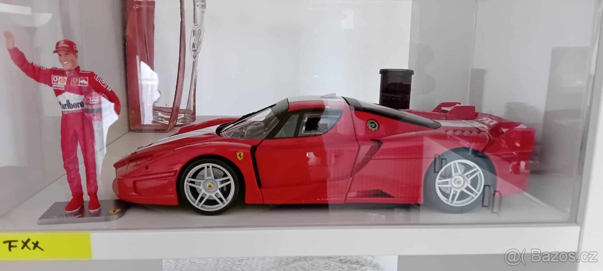 PREDAM MODEL Ferrari FXX 1:18 (hw elite)