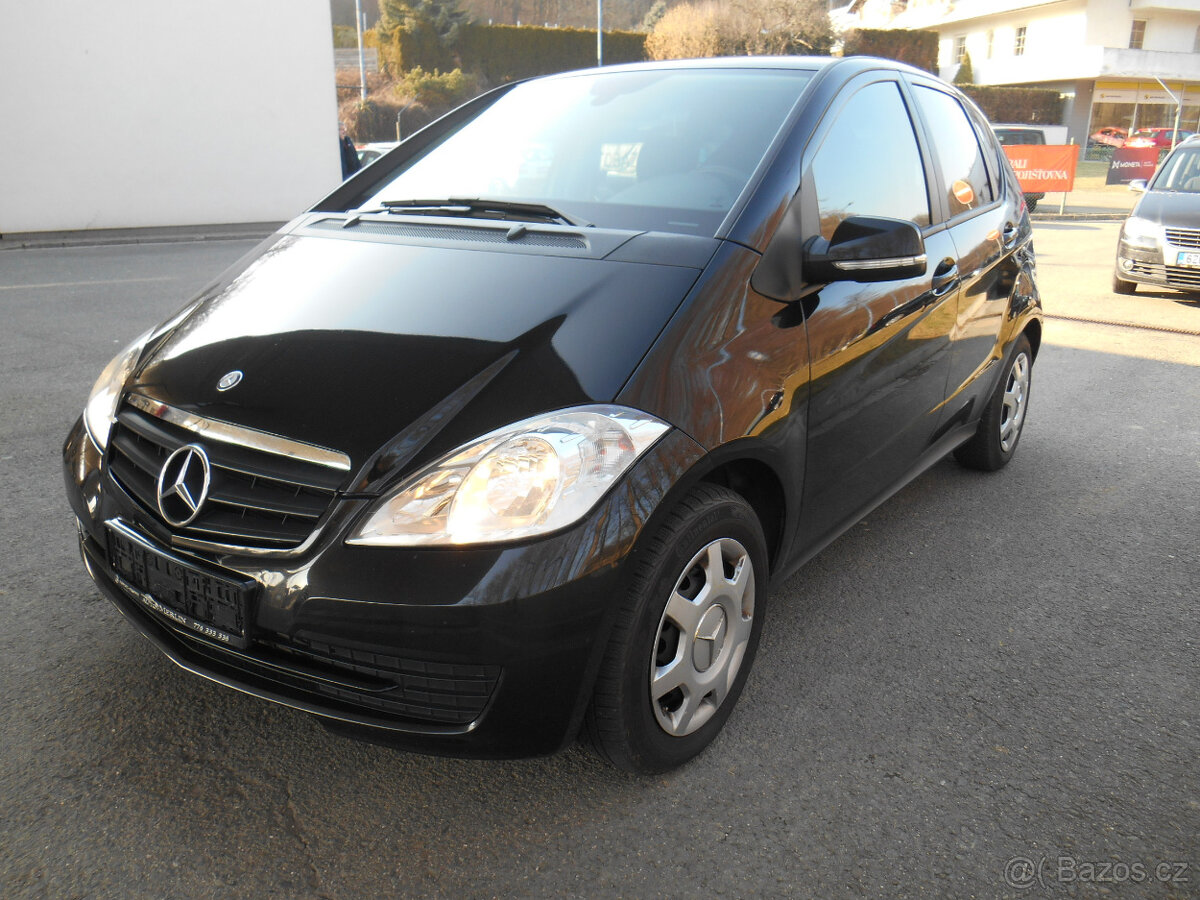 Mercedes-Benz 180 cdi PĚKNÝ+ 4x kola