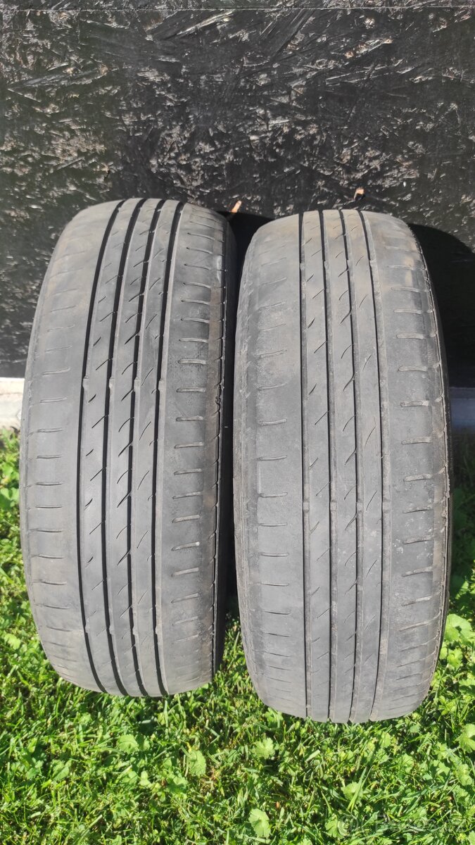 Nexen 185/60/R15 84T