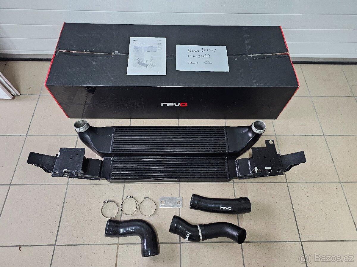Revo intercooler kit Audi TTRS 8S