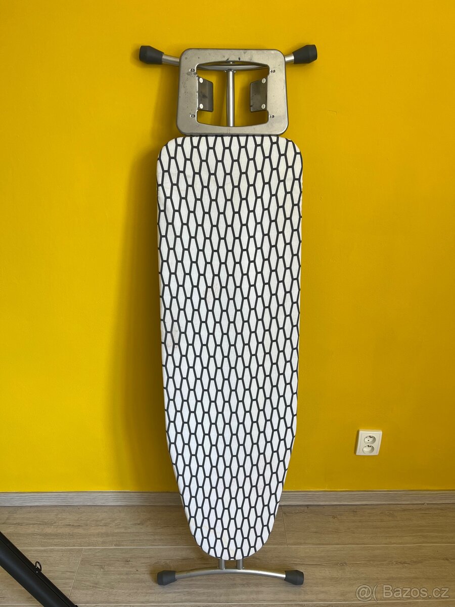 Žehlící prkno IKEA