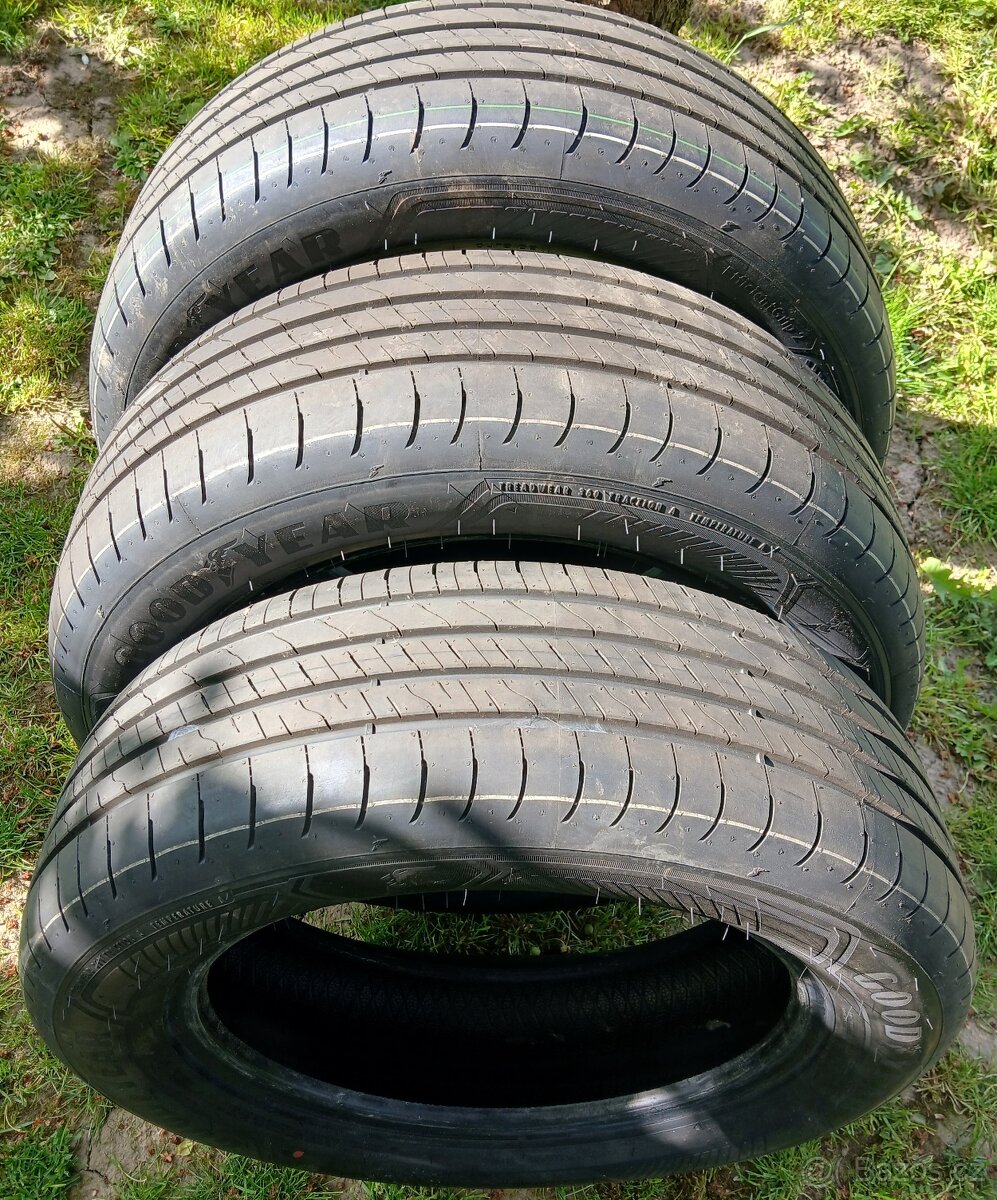 215/60 R17 sada nových 4 letních pneu