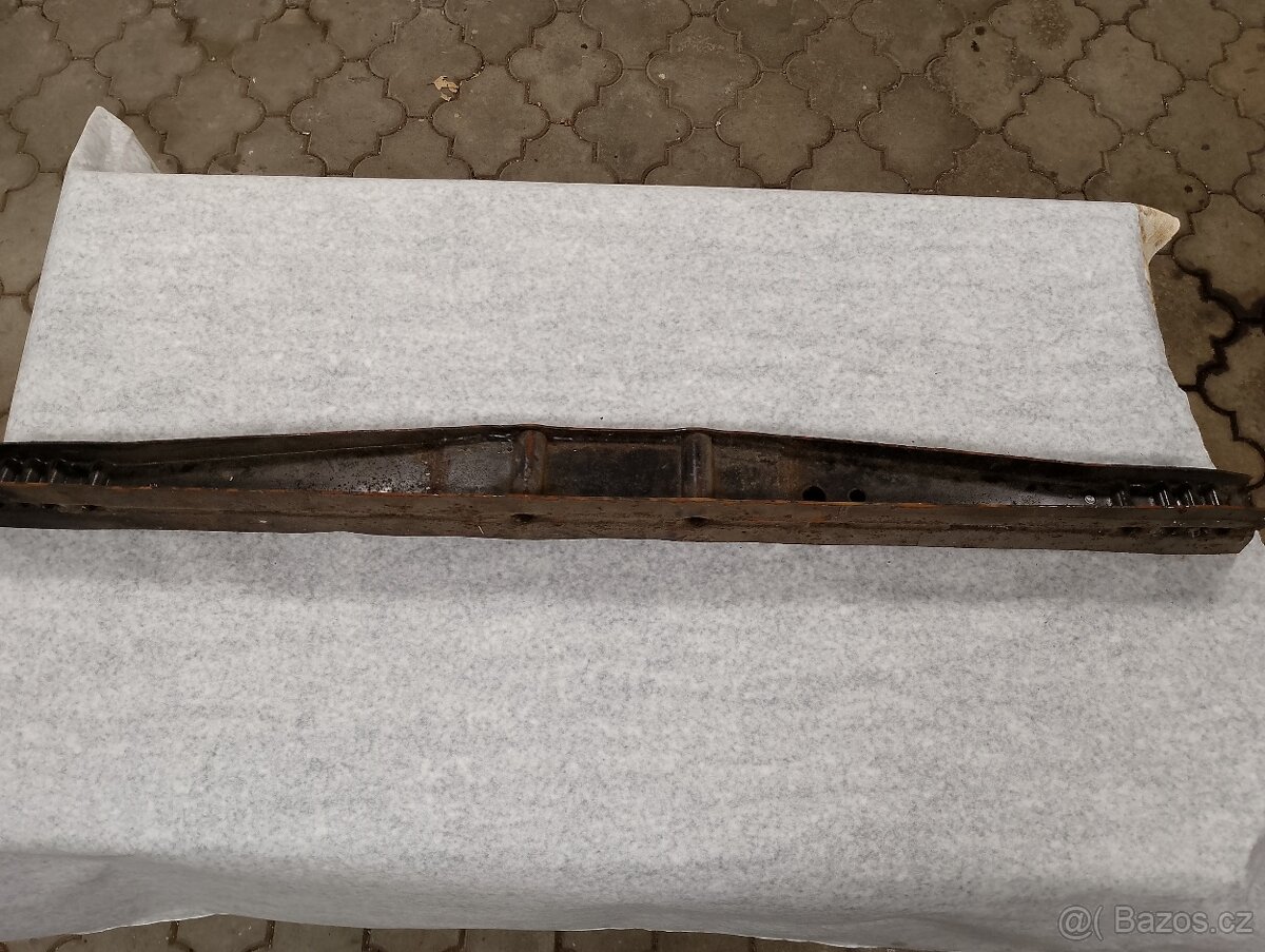 Tatra 57 příčný nosník
