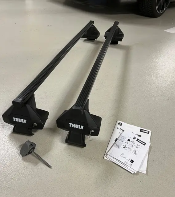 Střešní nosiče Thule Toyota Corolla Sedan 2019->