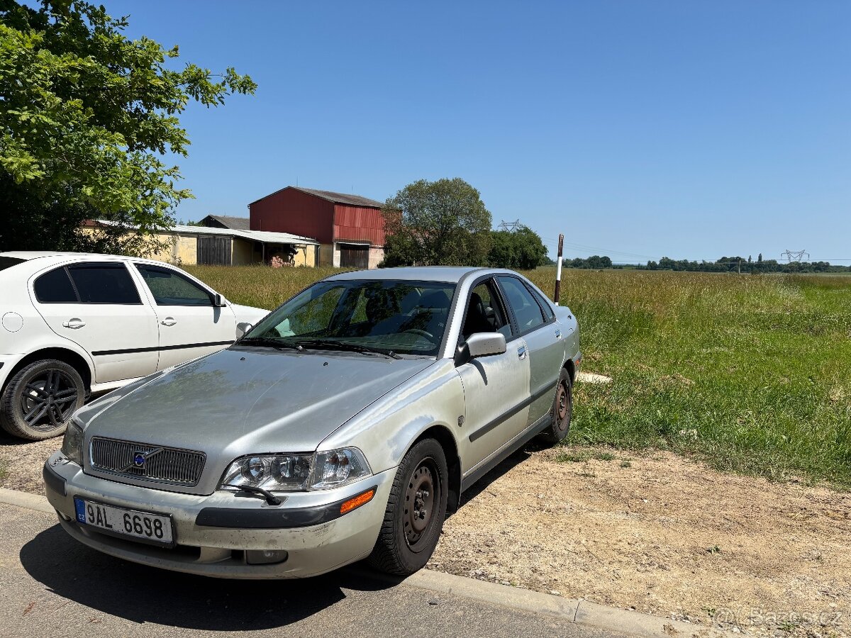 Volvo S40 2.0t 121kW