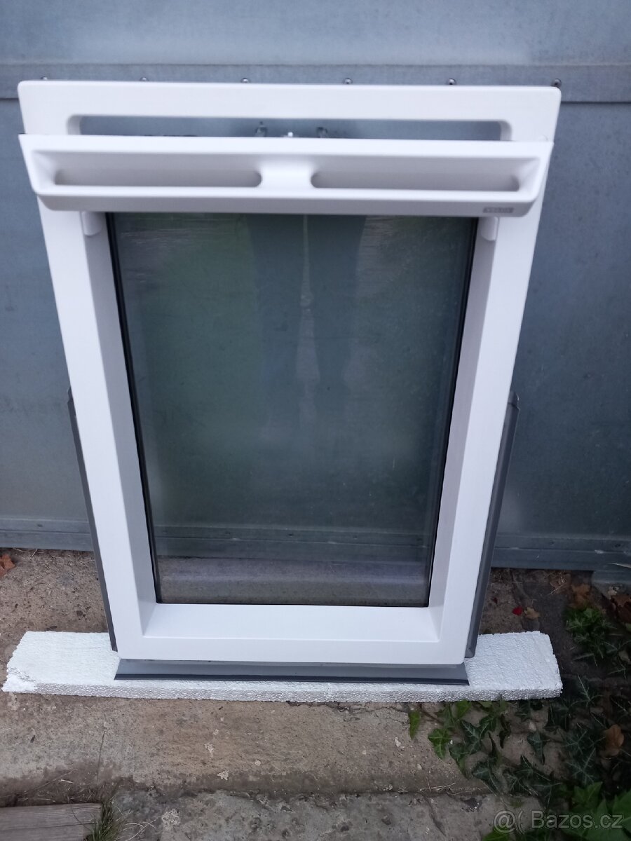 Střešní okno VELUX