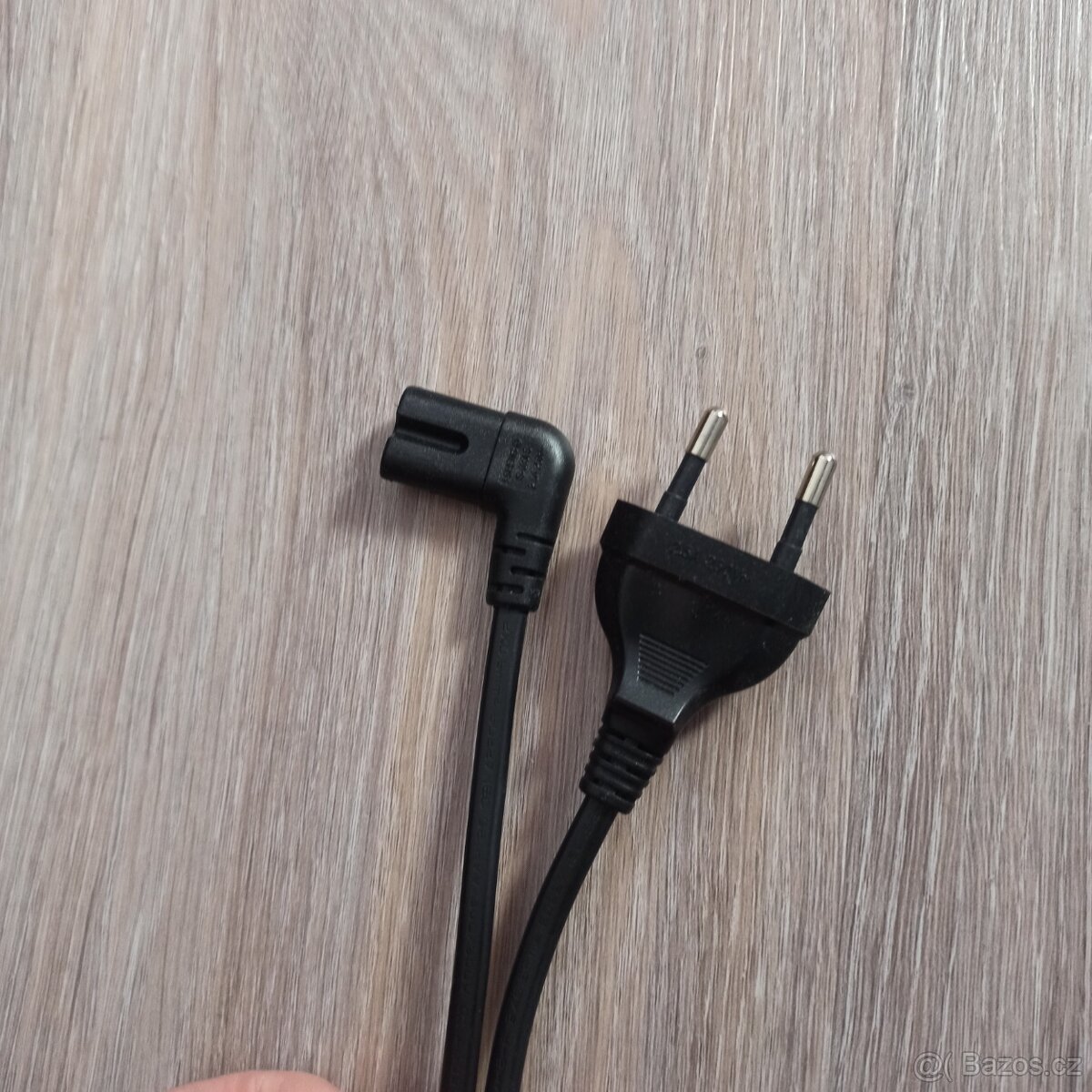 Kabel k TV