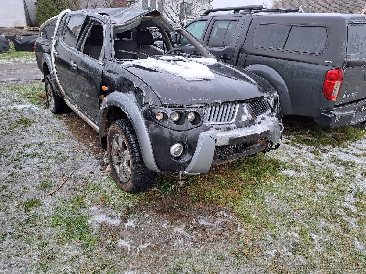 Mitsubishi L200 dily z tohoto vozu