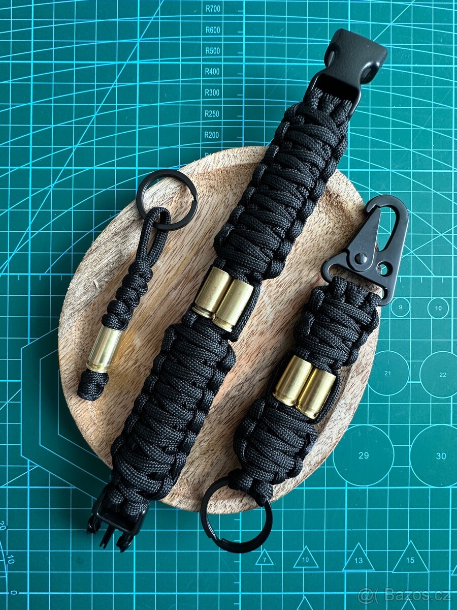 Paracord náramky a klíčenky – ruční výroba