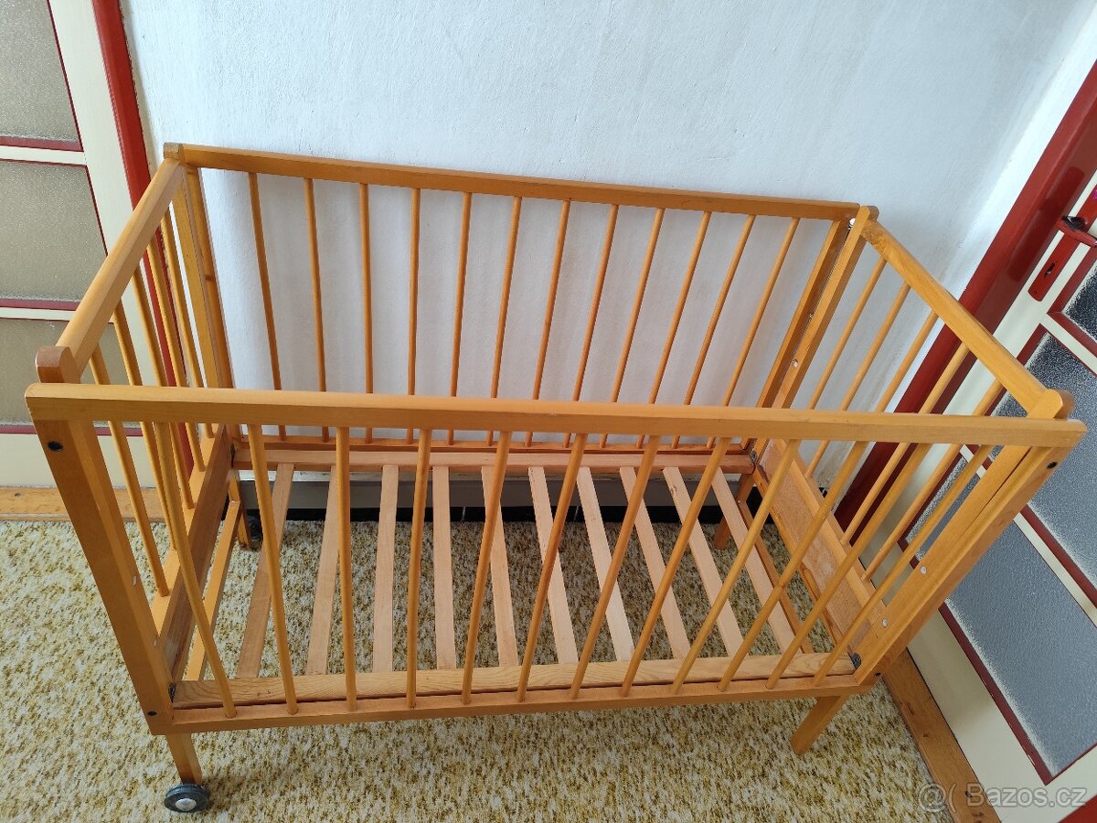 Dětská postýlka
