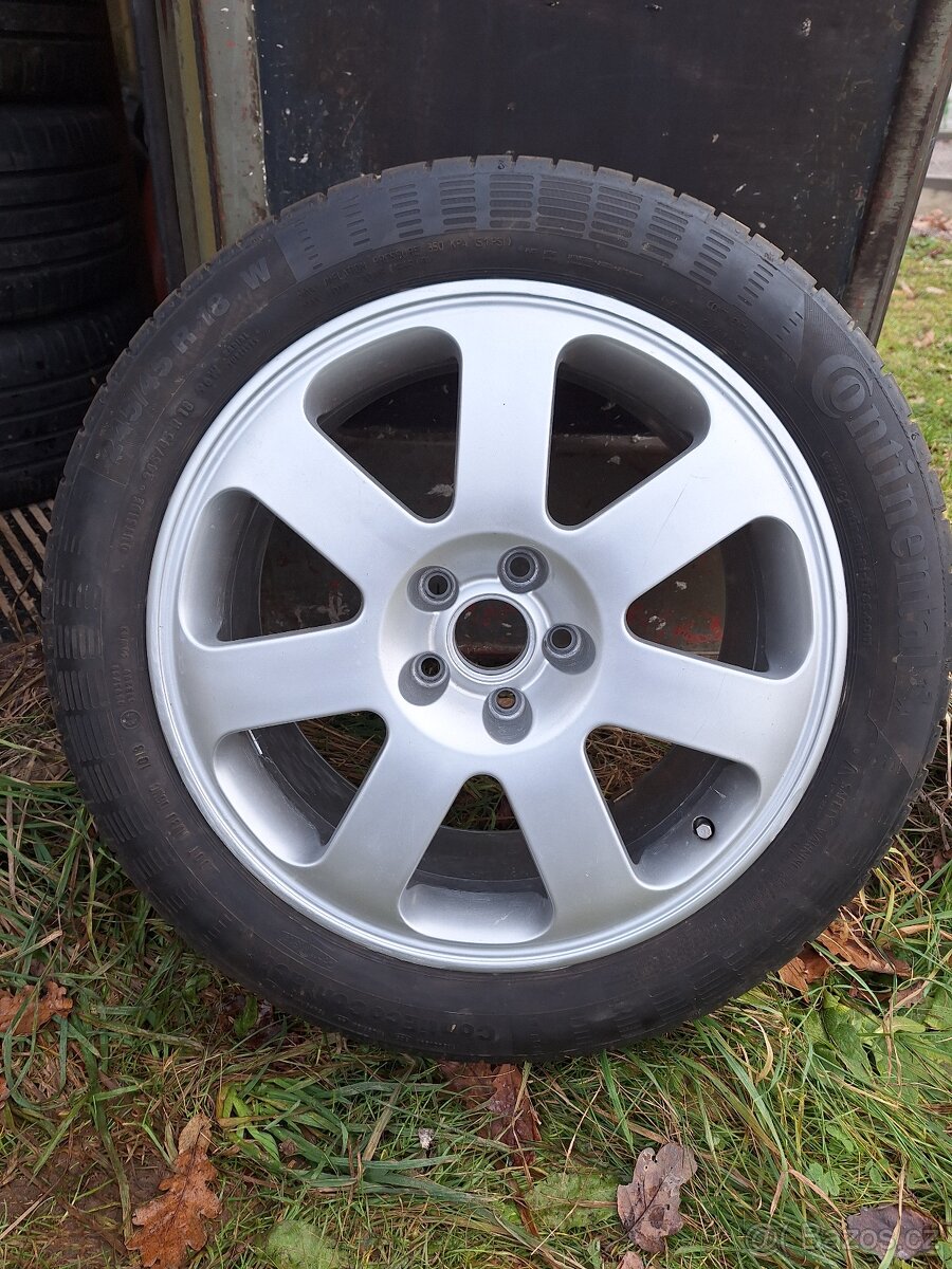 Kola VW Phaeton, r18, 5x112 s pneu 245/45 letní.