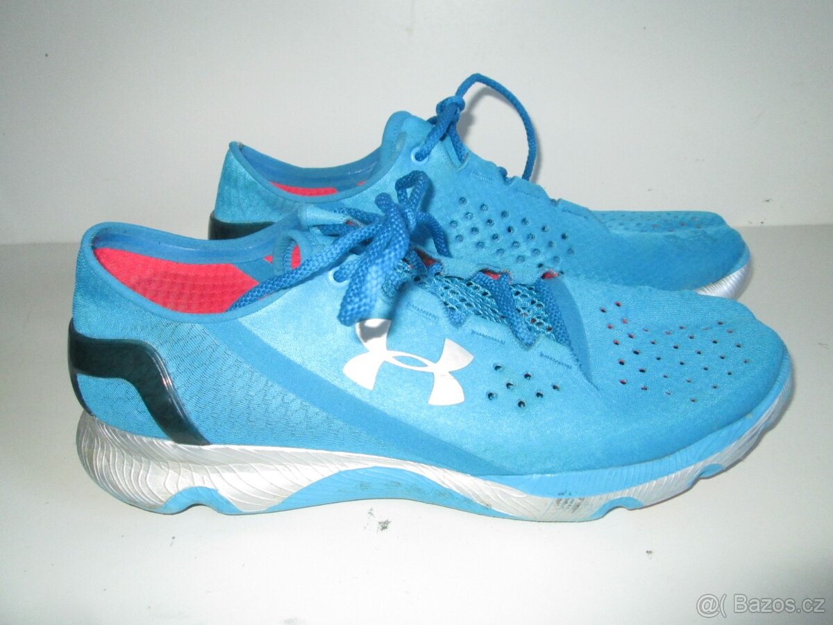 Under Armour....vel.42