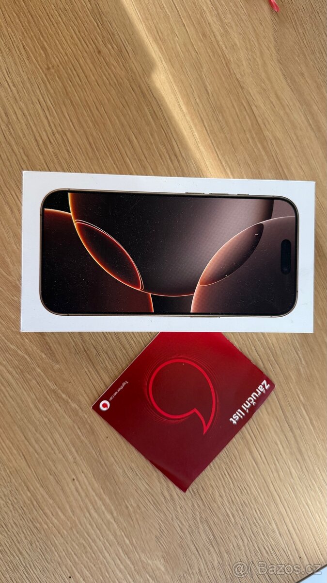 IPhone 16 Pro 128GB pouštní Titan