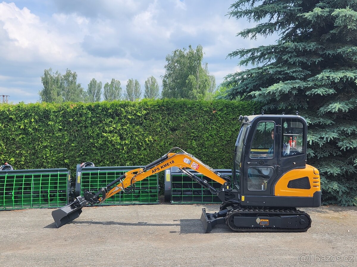 bagr, minibagr, motor Kubota