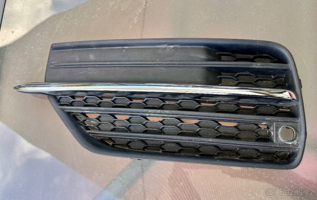 Mrizka narazniku Volvo XC60 2016