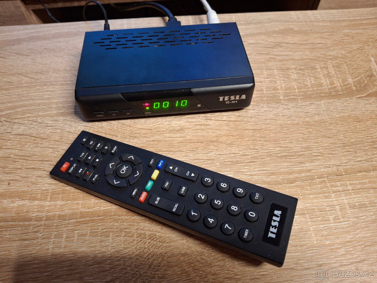 DVB-T2 set-top-box TESLA TE-301 s ovladačem