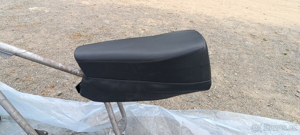 ČZ MOTOKROS sedačka
