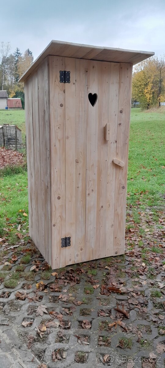 Kadibudka, suché wc