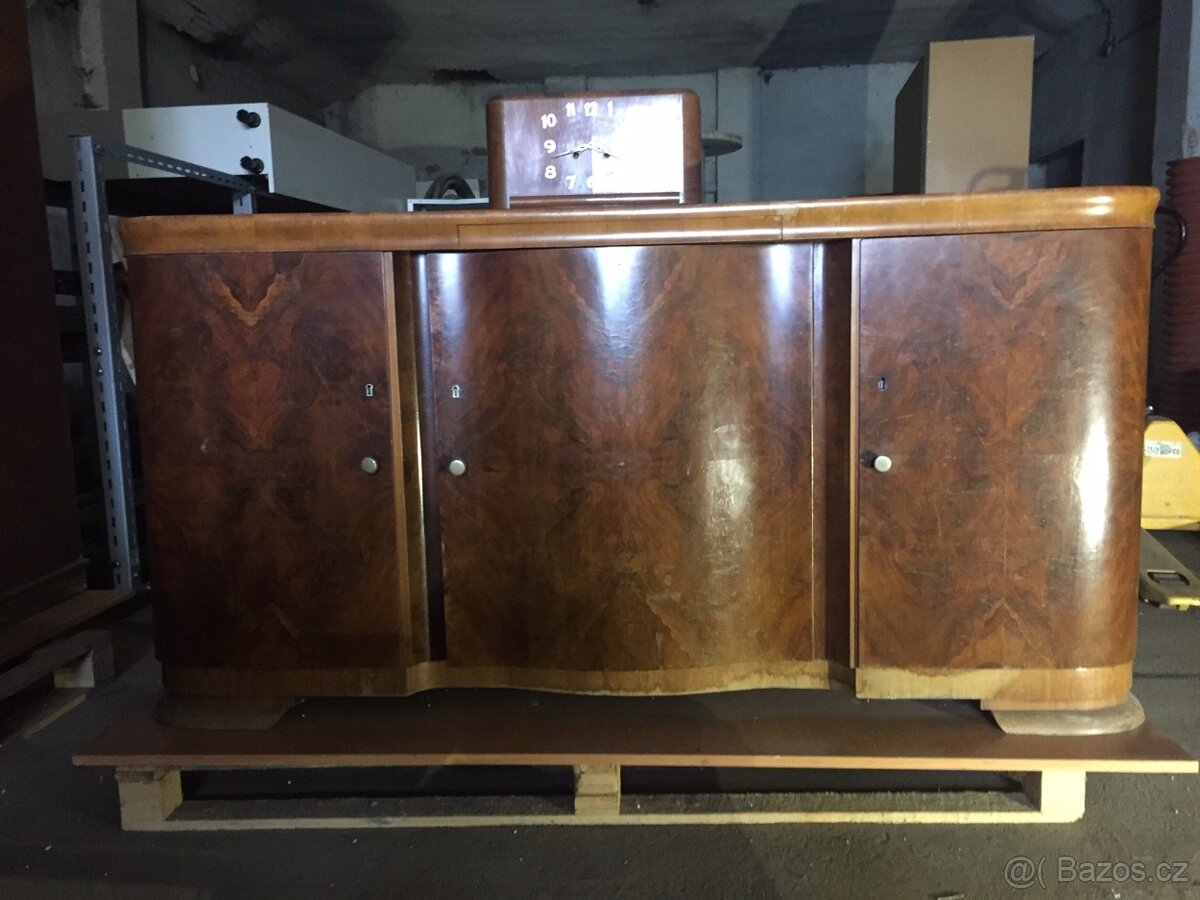 Příborník třídílný s dvěma šuflíky