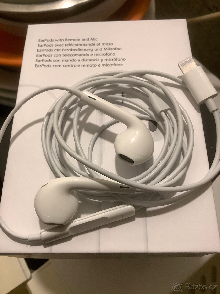 NOVÉ NEPOUŽITÉ Apple EarPods s Lightning k./ovladač/mikrofon