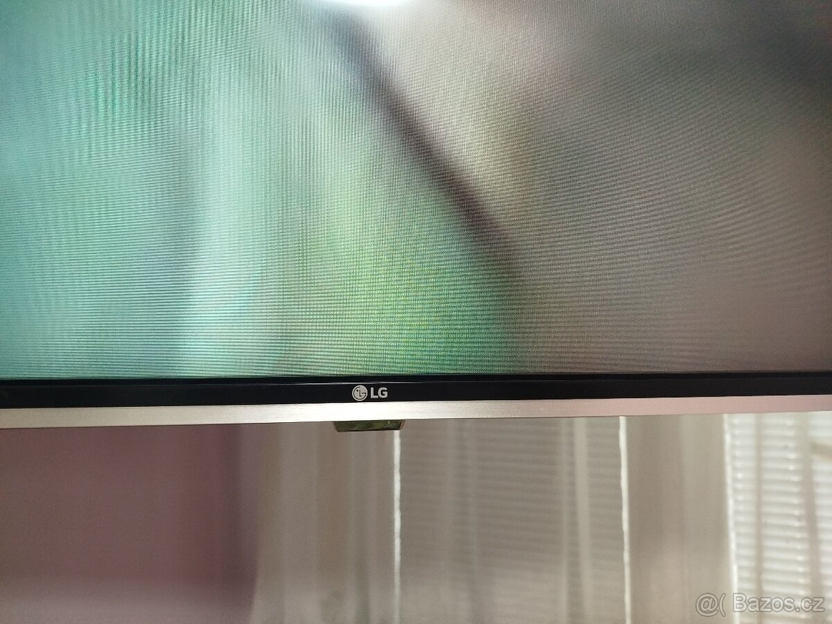 LG 55sj800V