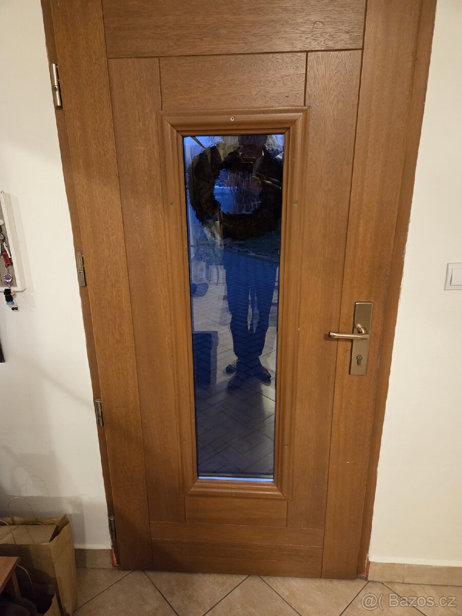 Vstupní dveře