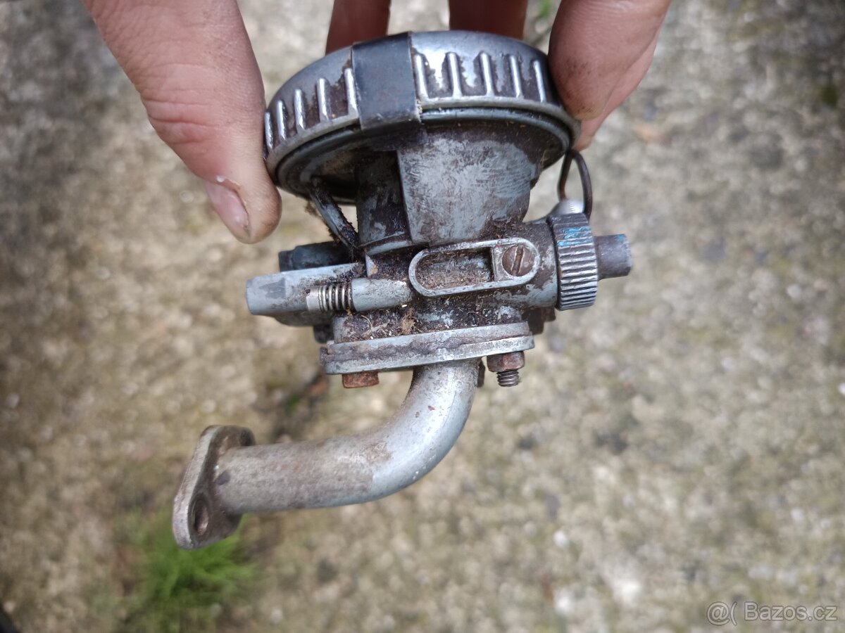 Prodám karburátor Jawa 550