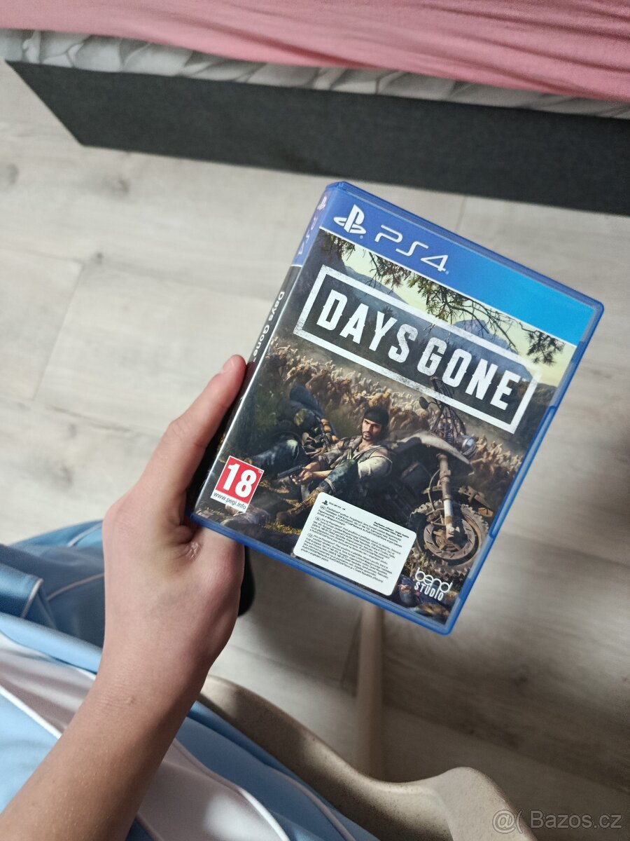 Prodám hry na PS4 Slim